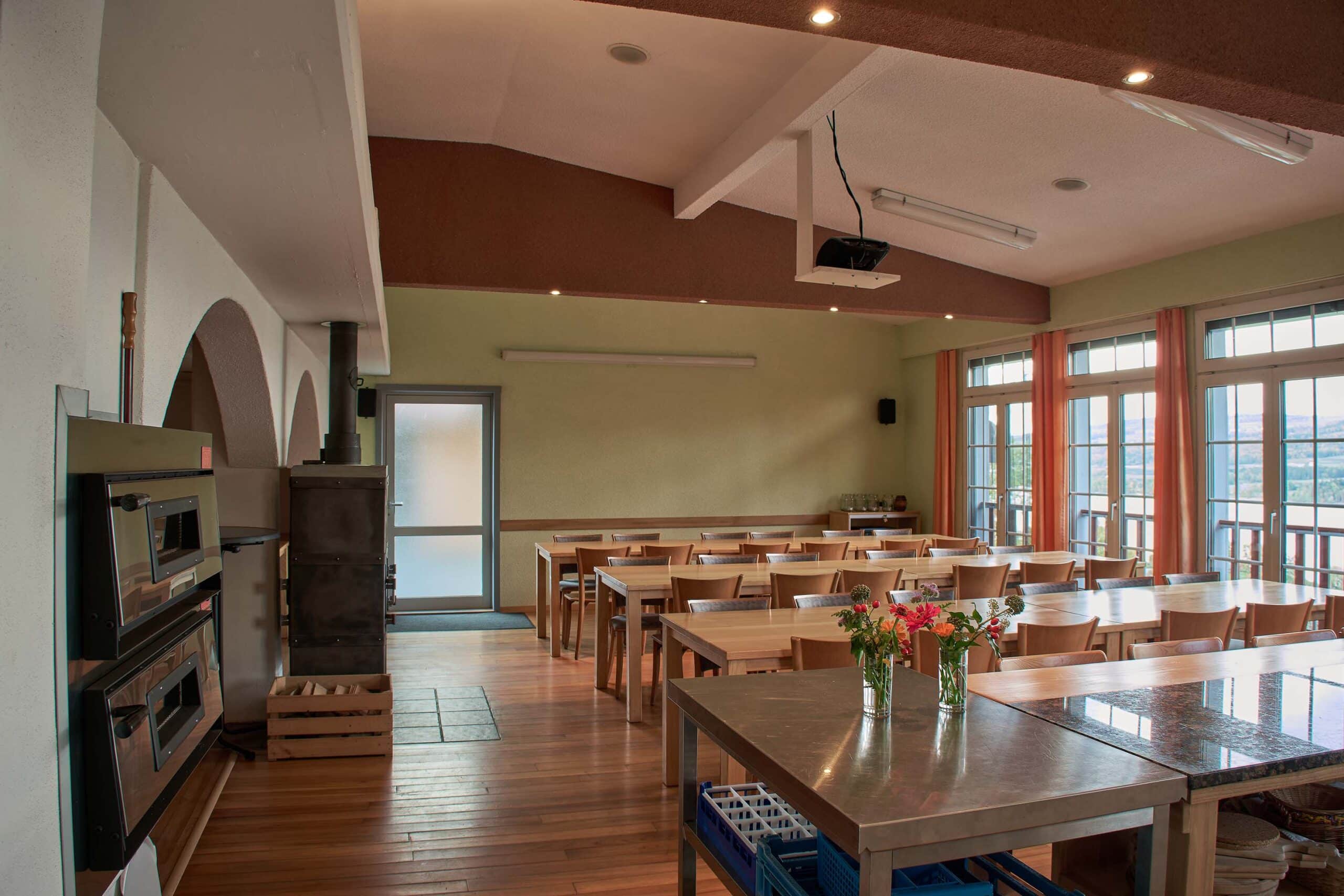 Eventraum zum roten Apfel